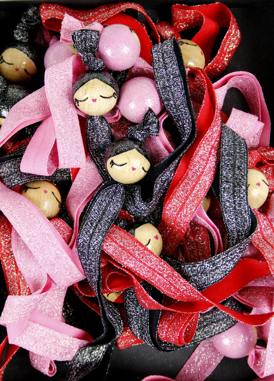 (image pour) Marque Page Elastique Rouge Paillette